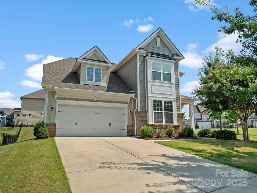 1000 Hudson Mill Drive, Waxhaw, NC 28173.  MLS# CAR4280177, YatesRealty ID 25273. 