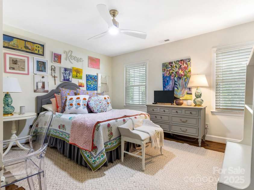 3001 Colony Road, Charlotte, NC 28211.  MLS# CAR4275681, YatesRealty ID 25274. Bedroom