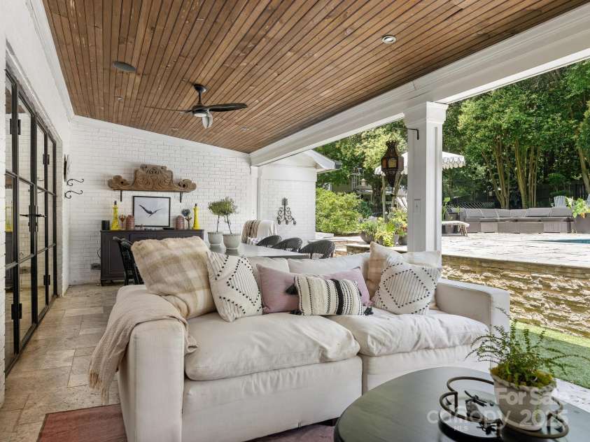 3001 Colony Road, Charlotte, NC 28211.  MLS# CAR4275681, YatesRealty ID 25274. Covered patio