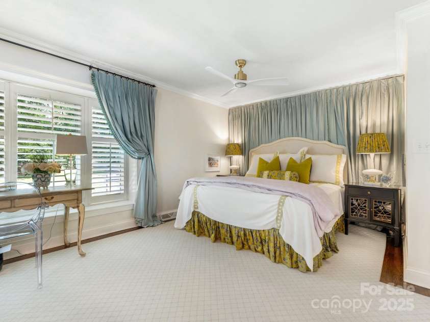 3001 Colony Road, Charlotte, NC 28211.  MLS# CAR4275681, YatesRealty ID 25274. Primary suite