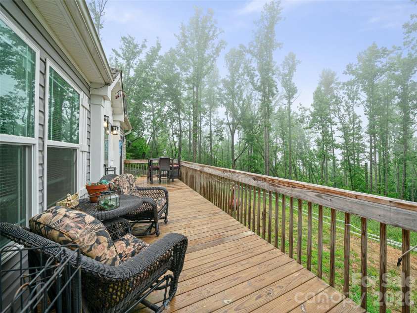 86 Jarrett Drive, Bakersville, NC 28705.  MLS# CAR4386273, YatesRealty ID 25274. 