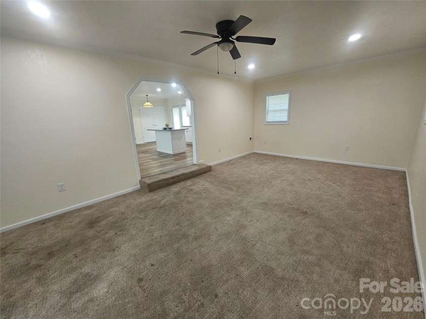 218 Hall Street, Salisbury, NC 28144.  MLS# CAR4386378, YatesRealty ID 25275. 