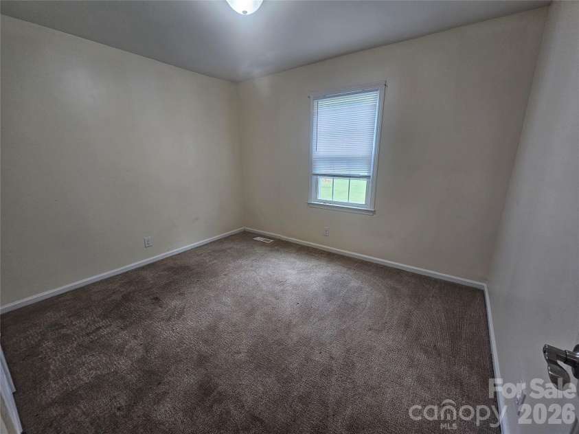 218 Hall Street, Salisbury, NC 28144.  MLS# CAR4386378, YatesRealty ID 25275. 