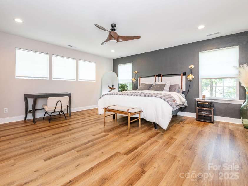 3227 Cape Fox Court, Denver, NC 28037.  MLS# CAR4273425, YatesRealty ID 25276. Primary Bedroom