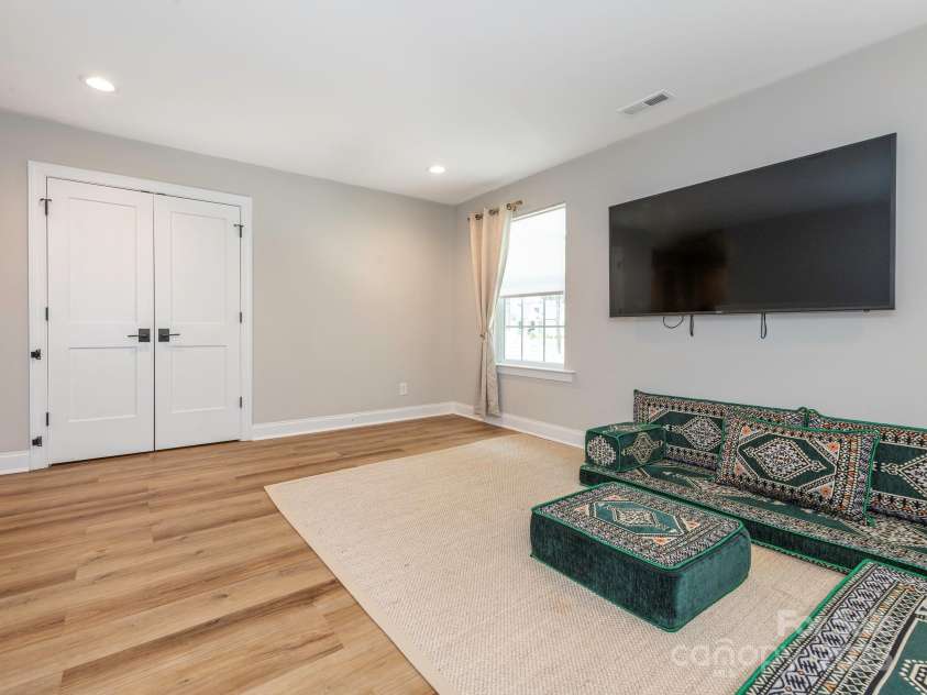 3227 Cape Fox Court, Denver, NC 28037.  MLS# CAR4273425, YatesRealty ID 25276. Upstairs Loft