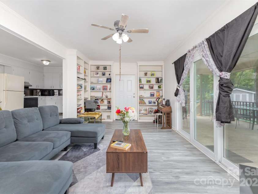 128 Paul Snipes Road, Lancaster, SC 29720.  MLS# CAR4256094, YatesRealty ID 25277. 