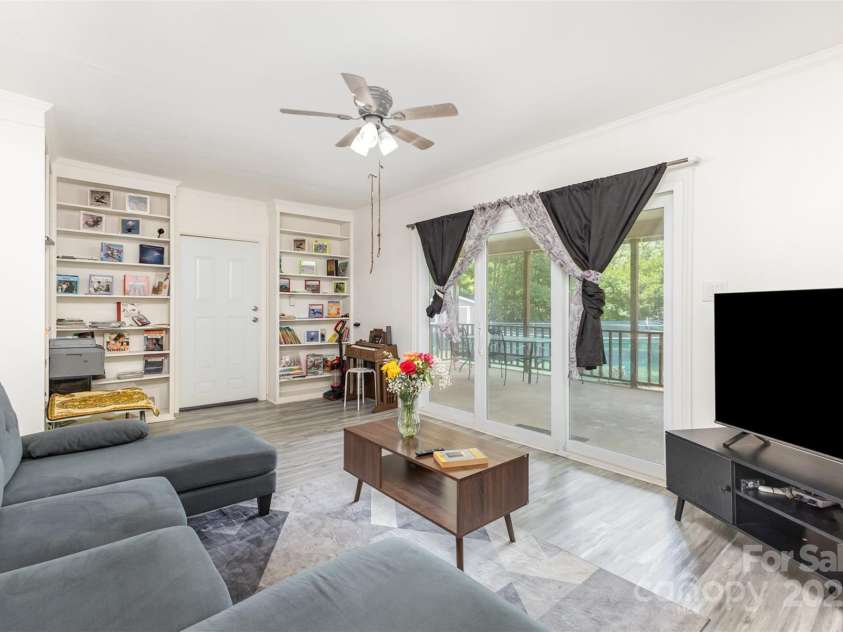 128 Paul Snipes Road, Lancaster, SC 29720.  MLS# CAR4256094, YatesRealty ID 25277. 