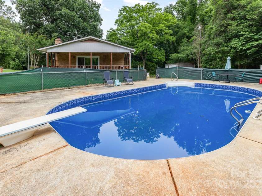 128 Paul Snipes Road, Lancaster, SC 29720.  MLS# CAR4256094, YatesRealty ID 25277. 