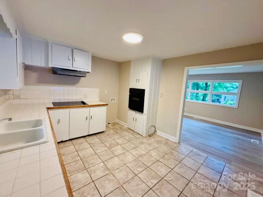 509 North Street, Belmont, NC 28012.  MLS# CAR4257016, YatesRealty ID 25278. 