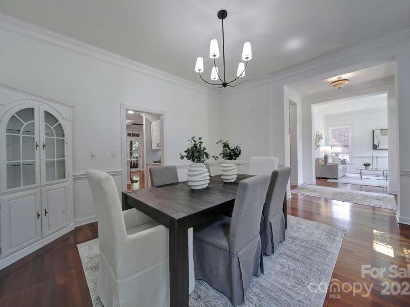 1201 Beckford Glen Drive, Waxhaw, NC 28173.  MLS# CAR4266155, YatesRealty ID 25279. Dining Room Open To Kitchen...