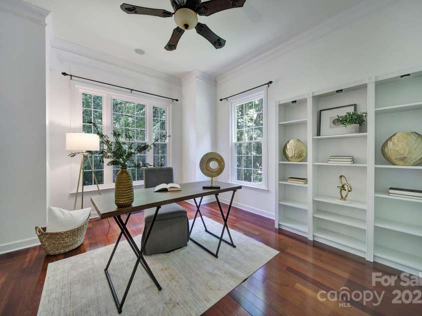 1201 Beckford Glen Drive, Waxhaw, NC 28173.  MLS# CAR4266155, YatesRealty ID 25279. Separate Office / Study with Built-In Bookcases