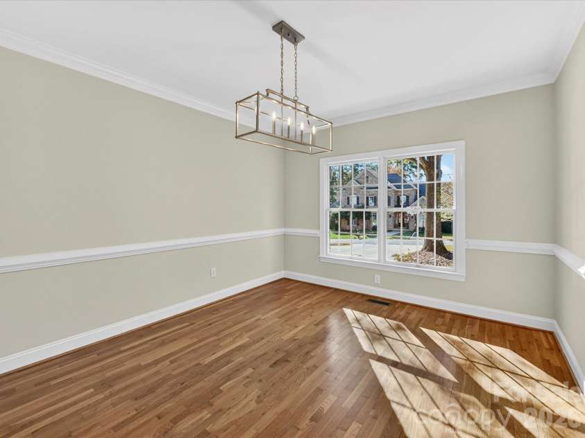 21410 Pinecrest Place, Cornelius, NC 28031.  MLS# CAR4321190, YatesRealty ID 25279. 