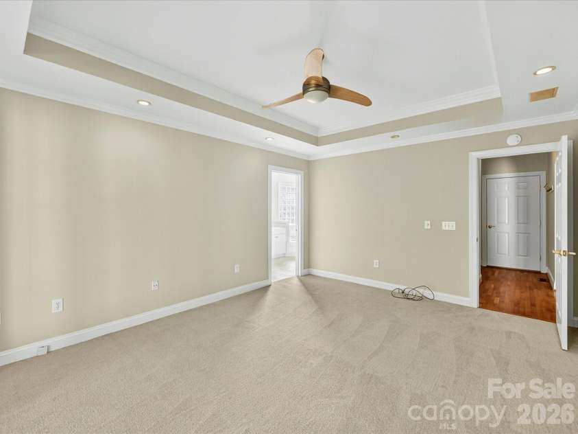 21410 Pinecrest Place, Cornelius, NC 28031.  MLS# CAR4321190, YatesRealty ID 25279. 