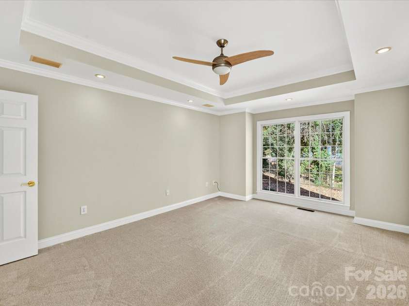 21410 Pinecrest Place, Cornelius, NC 28031.  MLS# CAR4321190, YatesRealty ID 25279. 