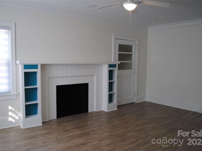 636 Statesville Boulevard, Salisbury, NC 28144.  MLS# CAR4307240, YatesRealty ID 2528. 