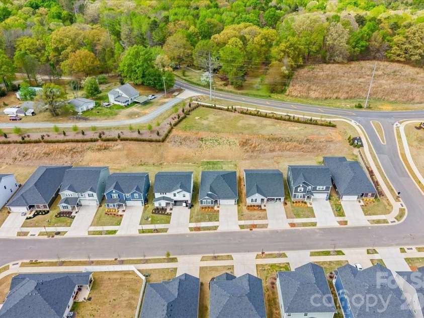 3013 Cunningham Farm Drive, Indian Trail, NC 28079.  MLS# CAR4363324, YatesRealty ID 25283. 