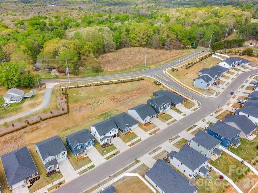 3013 Cunningham Farm Drive, Indian Trail, NC 28079.  MLS# CAR4363324, YatesRealty ID 25283. 