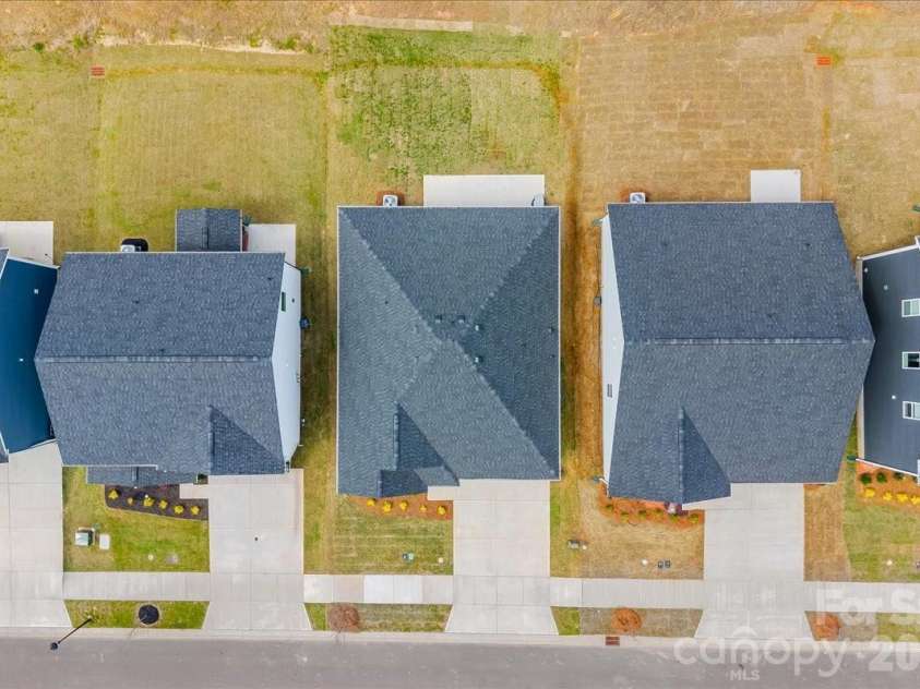 3013 Cunningham Farm Drive, Indian Trail, NC 28079.  MLS# CAR4363324, YatesRealty ID 25283. 