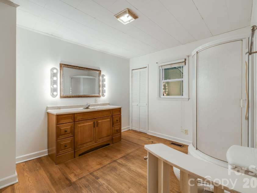1111 Ammons Branch Road, Marshall, NC 28753.  MLS# CAR4383195, YatesRealty ID 25284. 