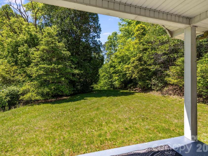 1111 Ammons Branch Road, Marshall, NC 28753.  MLS# CAR4383195, YatesRealty ID 25284. 