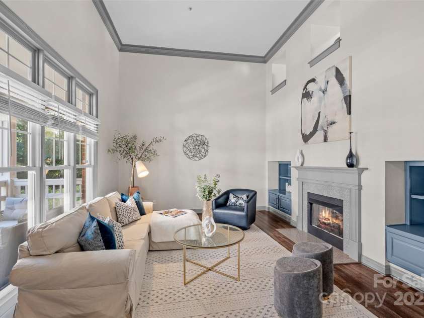 4708 Hill View Drive, Charlotte, NC 28210.  MLS# CAR4275753, YatesRealty ID 25284. 