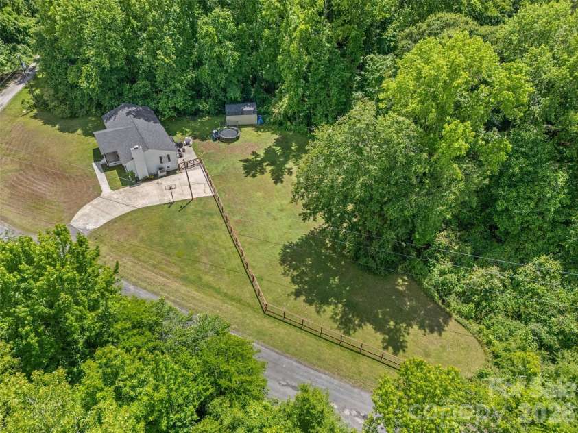 1848 Smiths Circle, Rock Hill, SC 29730.  MLS# CAR4380330, YatesRealty ID 25285. 