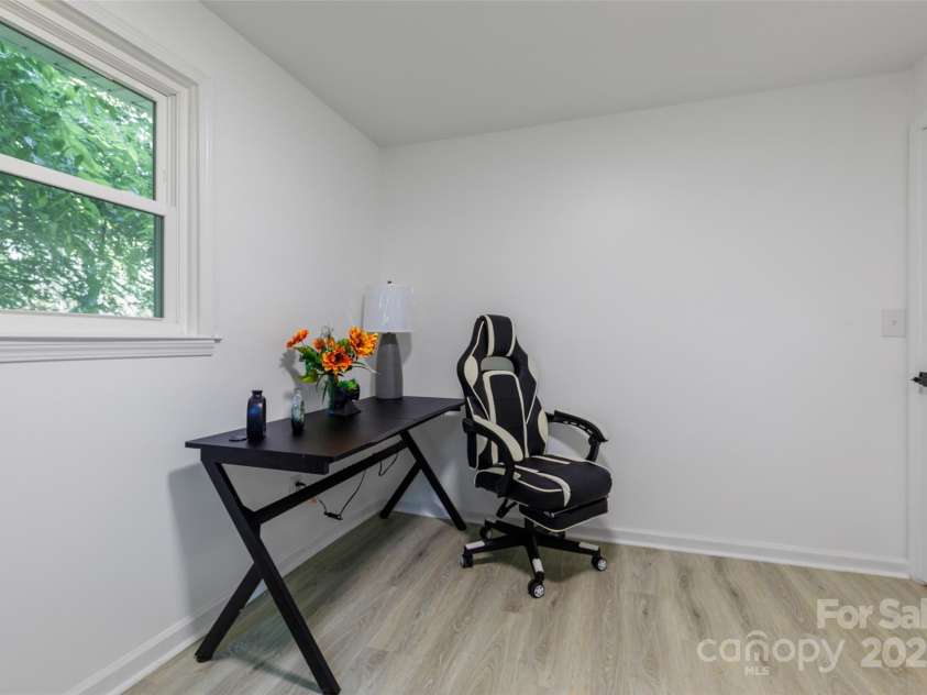 1919 Gay Street, Statesville, NC 28625.  MLS# CAR4276558, YatesRealty ID 25285. 