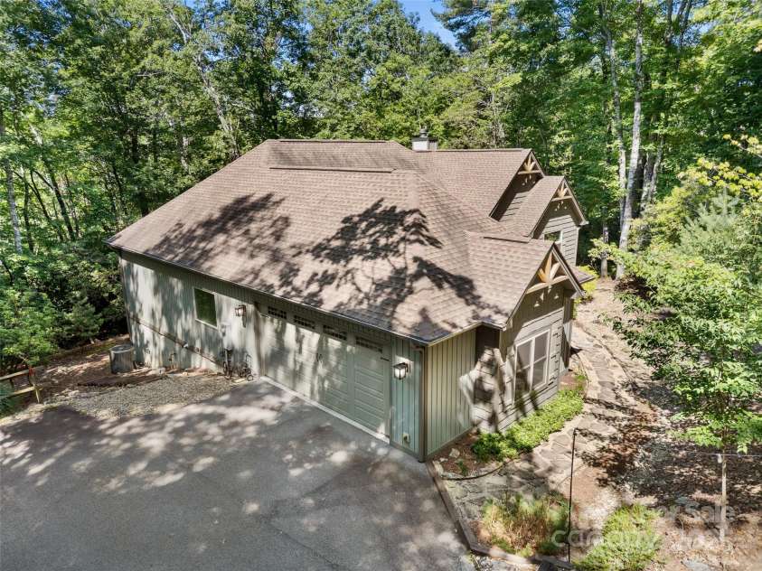 3094 Connestee Trail, Brevard, NC 28712.  MLS# CAR4275907, YatesRealty ID 25286. 