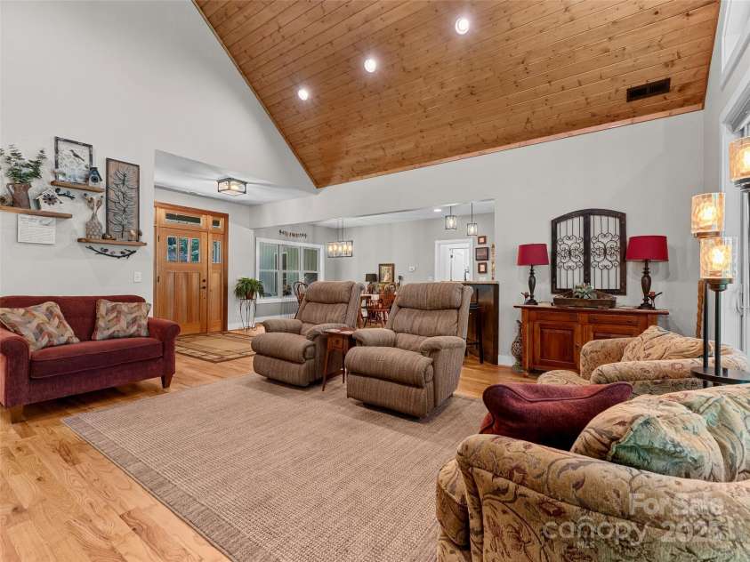 3094 Connestee Trail, Brevard, NC 28712.  MLS# CAR4275907, YatesRealty ID 25286. 