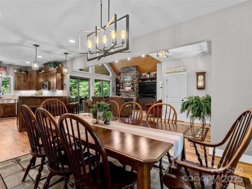 3094 Connestee Trail, Brevard, NC 28712.  MLS# CAR4275907, YatesRealty ID 25286. 