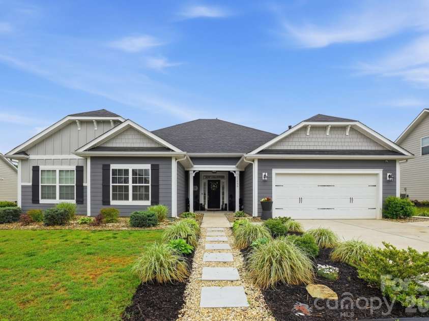 11756 Glenwood Drive, Locust, NC 28097.  MLS# CAR4375781, YatesRealty ID 25289. 
