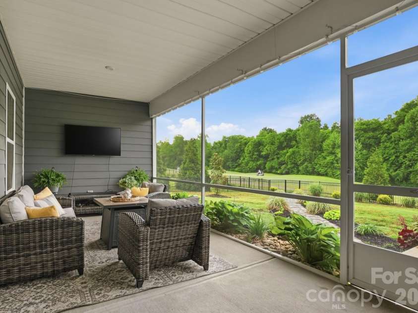 11756 Glenwood Drive, Locust, NC 28097.  MLS# CAR4375781, YatesRealty ID 25289. 