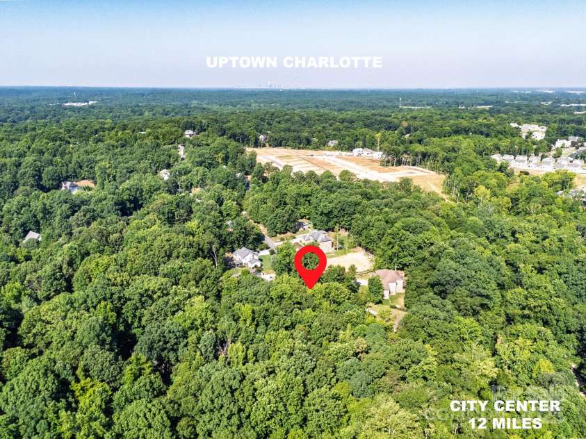 5024 Ardenwoods Drive, Charlotte, NC 28215.  MLS# CAR4278121, YatesRealty ID 25289. Aerial View of Location