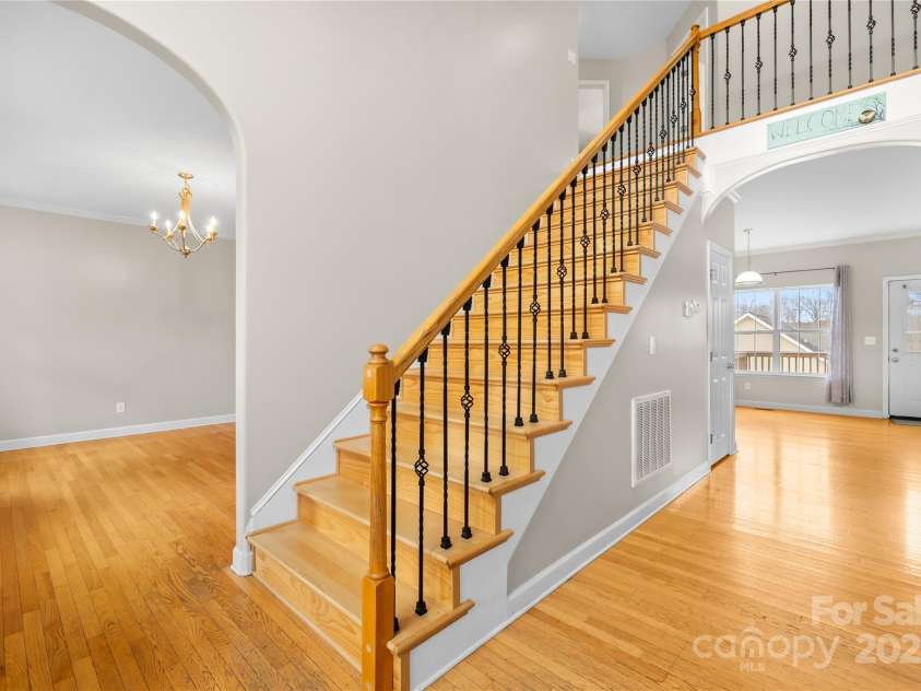 107 Dove Meadow Lane, Statesville, NC 28625.  MLS# CAR4333488, YatesRealty ID 2529. 