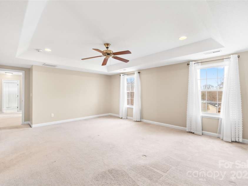 107 Dove Meadow Lane, Statesville, NC 28625.  MLS# CAR4333488, YatesRealty ID 2529. 