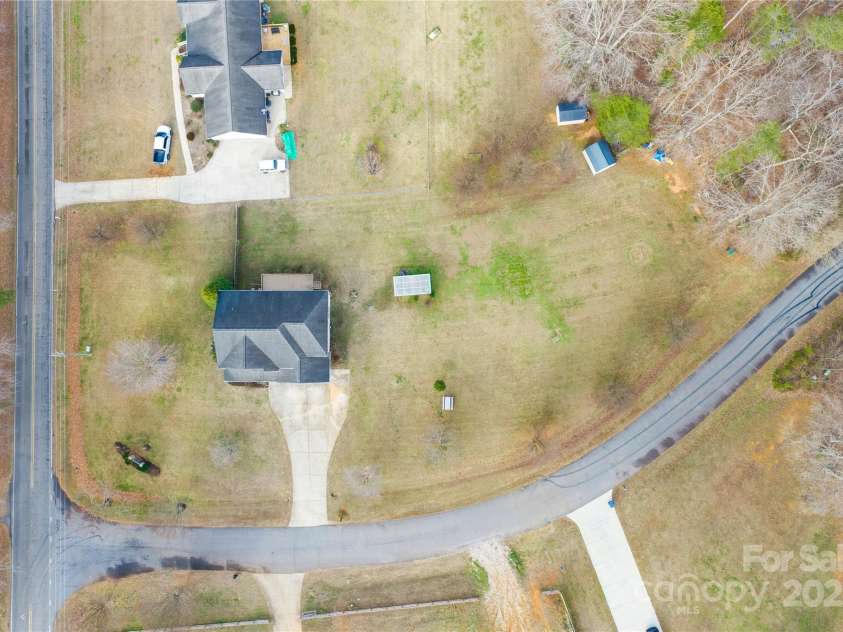 107 Dove Meadow Lane, Statesville, NC 28625.  MLS# CAR4333488, YatesRealty ID 2529. 