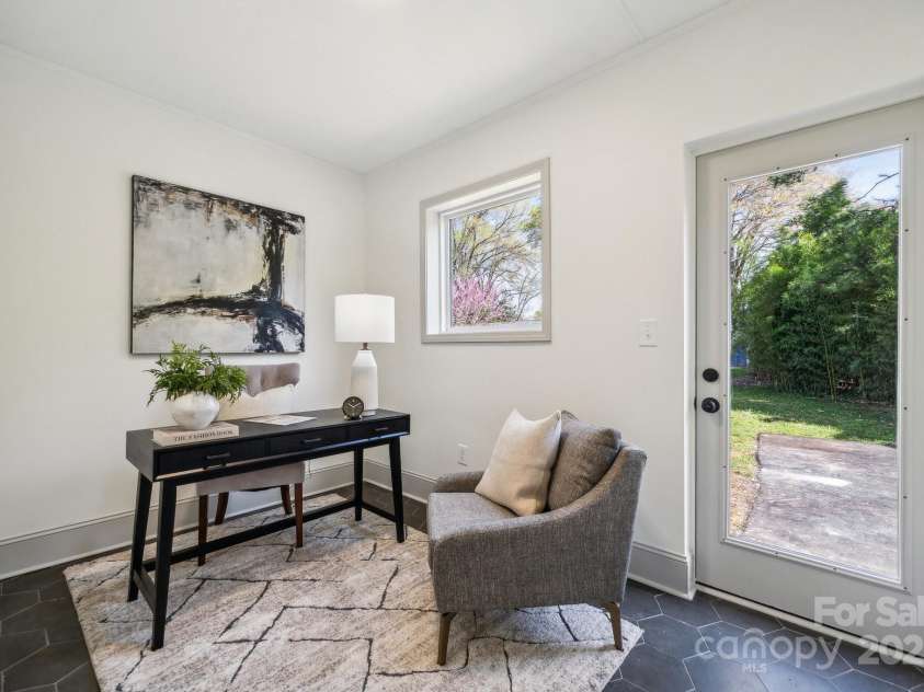 1749 Archdale Drive, Charlotte, NC 28210.  MLS# CAR4279467, YatesRealty ID 25290. 