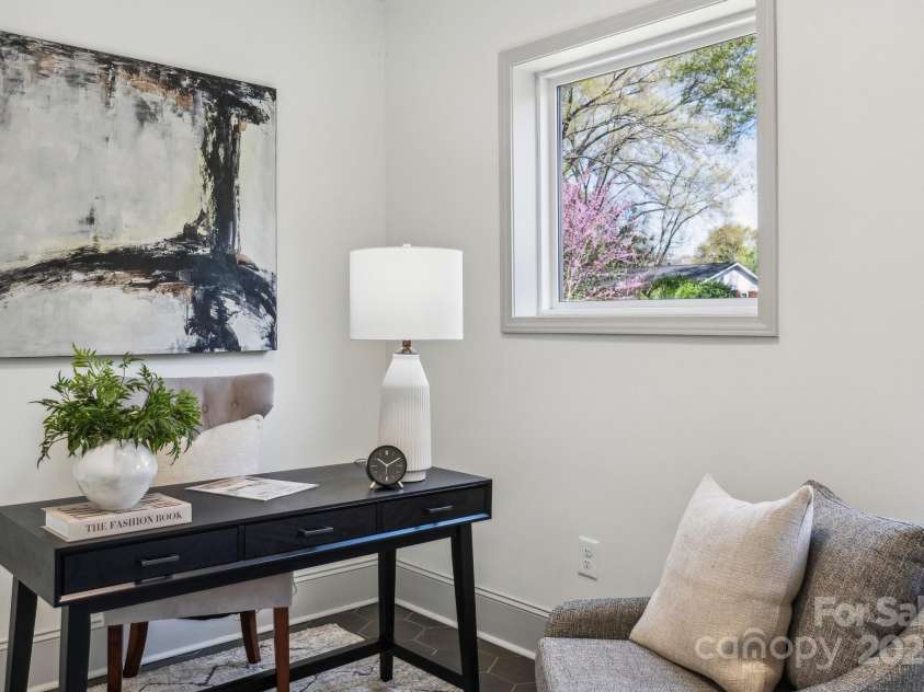 1749 Archdale Drive, Charlotte, NC 28210.  MLS# CAR4279467, YatesRealty ID 25290. 