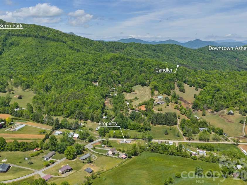 265 Curtis Creek Road, Candler, NC 28715.  MLS# CAR4373081, YatesRealty ID 25291. 