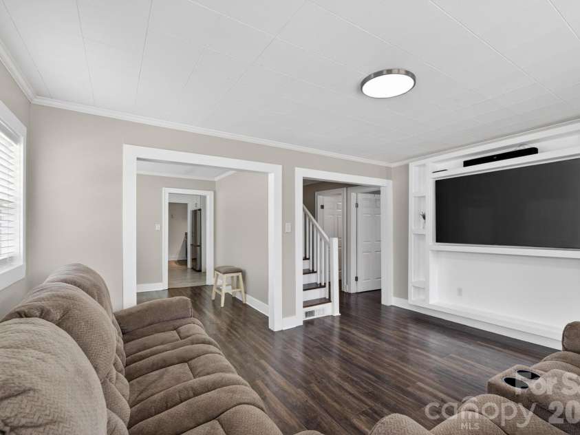 2076 Connelly Springs Road, Lenoir, NC 28645.  MLS# CAR4380178, YatesRealty ID 25293. 