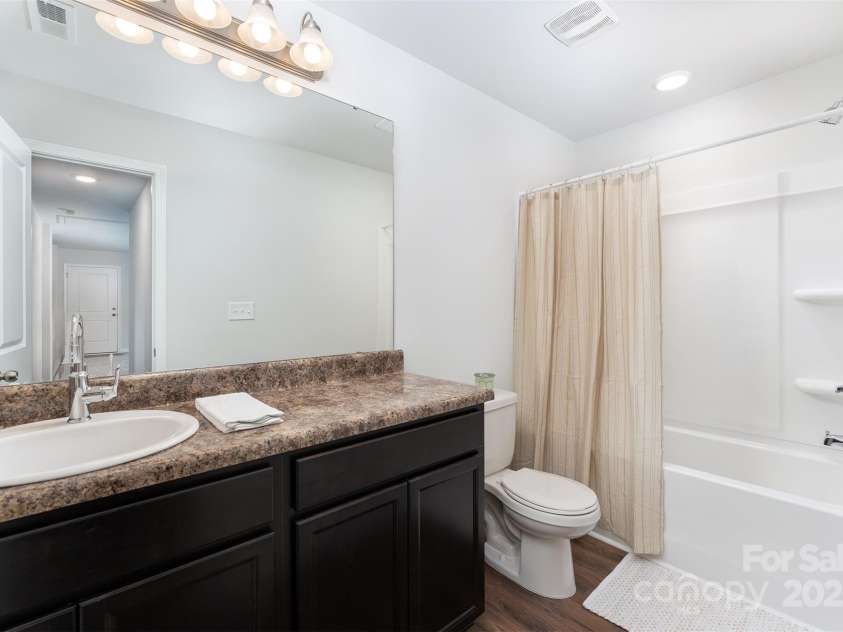 27 Forest Park Road, Marion, NC 28752.  MLS# CAR4279933, YatesRealty ID 25293. 