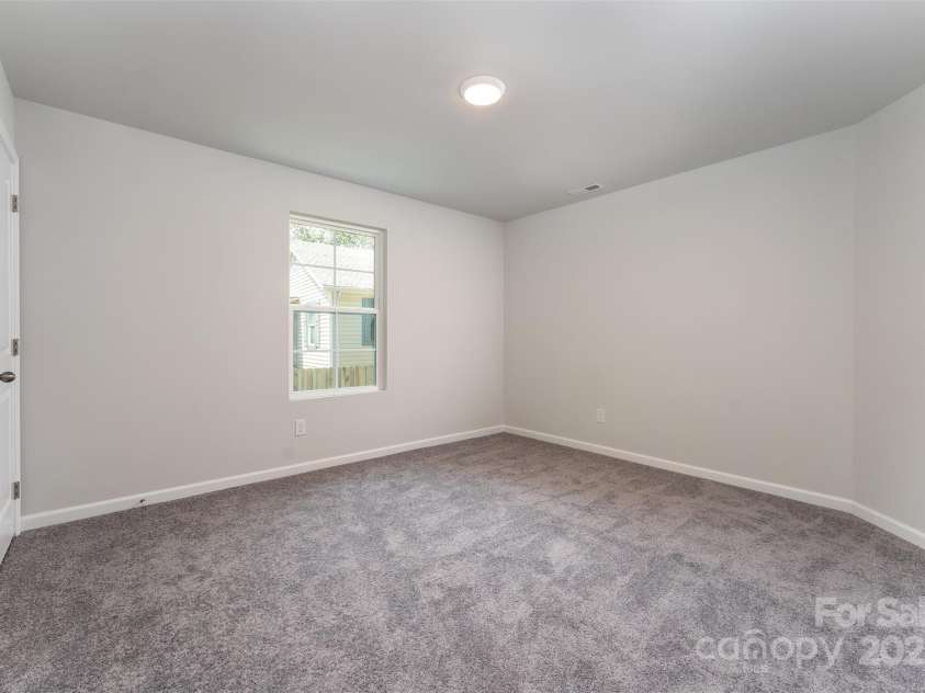 27 Forest Park Road, Marion, NC 28752.  MLS# CAR4279933, YatesRealty ID 25293. Primary again