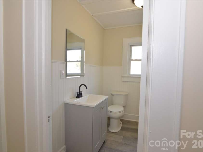 500 Gann Street, Lowell, NC 28098.  MLS# CAR4354875, YatesRealty ID 25294. 