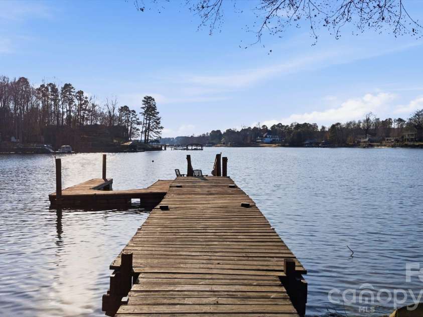 122 Lily Pad Loop, Troutman, NC 28166.  MLS# CAR4332898, YatesRealty ID 25295. 
