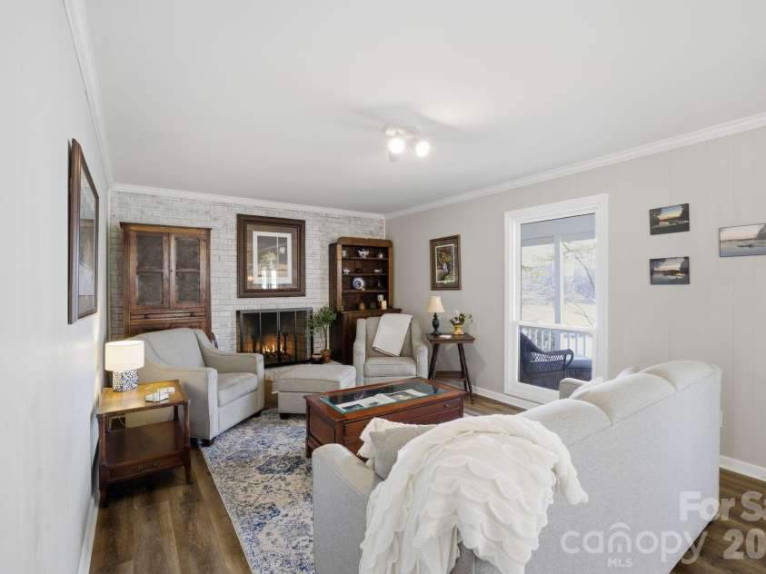 122 Lily Pad Loop, Troutman, NC 28166.  MLS# CAR4332898, YatesRealty ID 25295. 