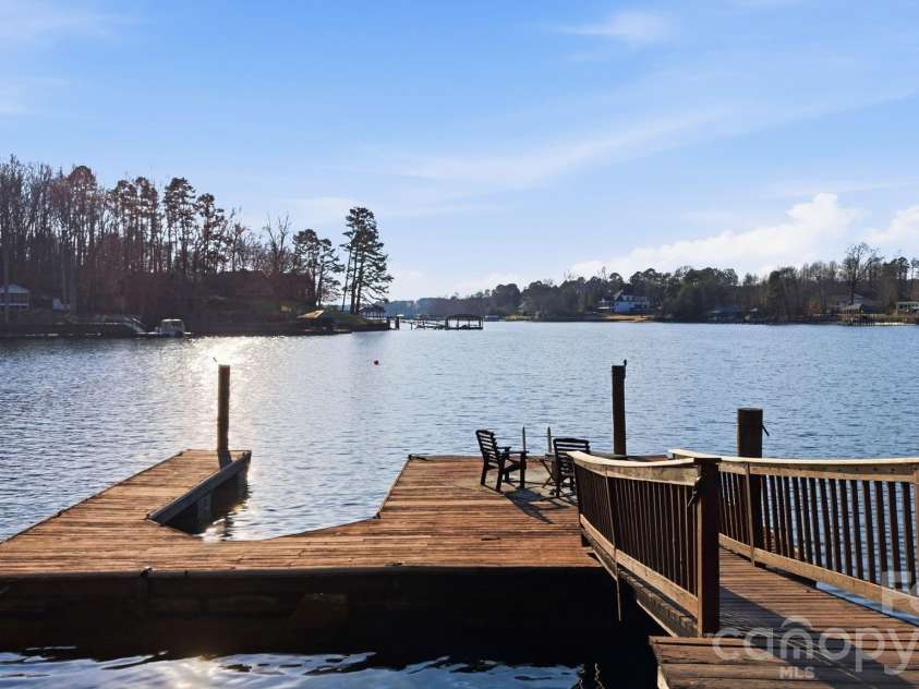 122 Lily Pad Loop, Troutman, NC 28166.  MLS# CAR4332898, YatesRealty ID 25295. 