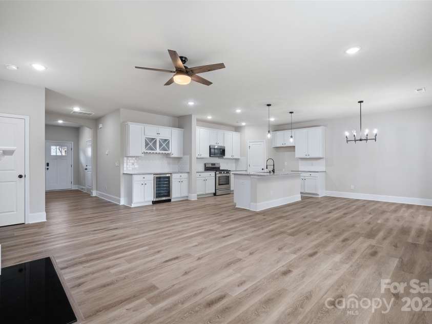 12518 Susanna Drive, Charlotte, NC 28214.  MLS# CAR4276818, YatesRealty ID 25295. Beverage Bar is not an available option in this home.