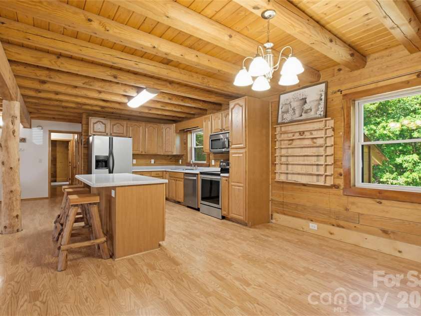 451 Rustic Ridge Drive, Canton, NC 28716.  MLS# CAR4384087, YatesRealty ID 25297. 