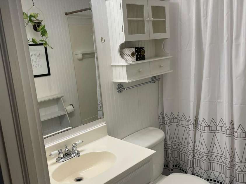 2411 Rebecca Avenue, Charlotte, NC 28208.  MLS# CAR4271832, YatesRealty ID 25298. 