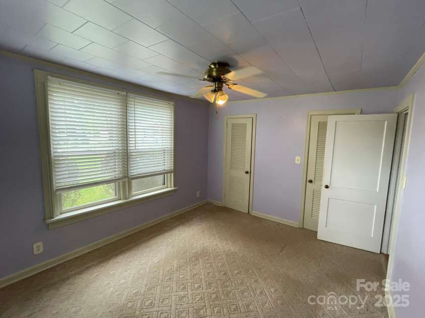 2411 Rebecca Avenue, Charlotte, NC 28208.  MLS# CAR4271832, YatesRealty ID 25298. 